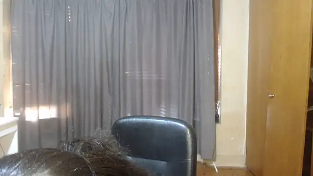 DarkEmpressxx stripchat live cam model
