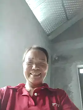 lita2002 stripchat live cam model