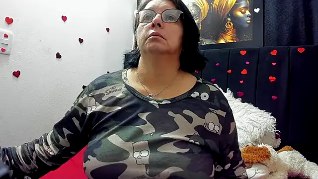 Evaaross_2345 stripchat live cam model