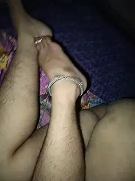 Ruhani-couple001 stripchat live cam model
