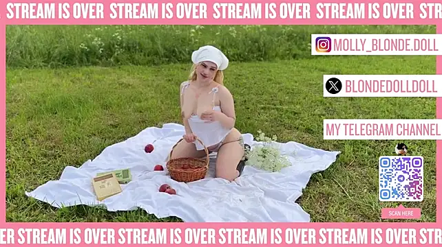 Sexydoll112 stripchat live cam model