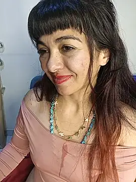 Winona-miu stripchat live cam model