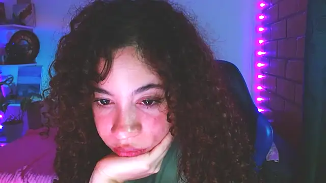 Medussa3033 stripchat live cam model