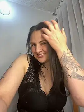 xiomi_milf stripchat live cam model