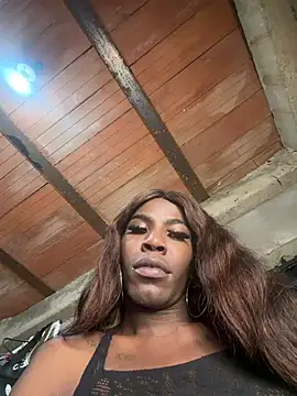 Richchocolatesweet_ stripchat live cam model
