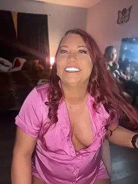 KaliRain69 stripchat live cam model
