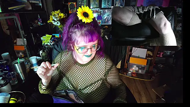 Sinstresshemlock stripchat live cam model