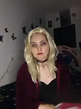 VenusAgatha stripchat live cam model
