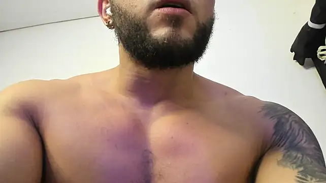 vincent_carusso94 stripchat live cam model
