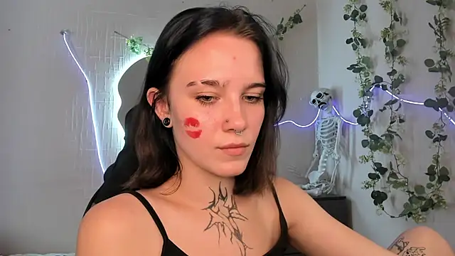 Elastikisss stripchat live cam model