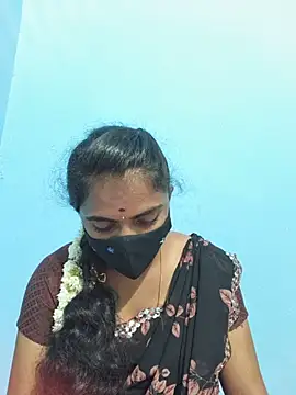 Tamil-Megavarthinii stripchat live cam model