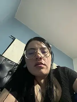 Sofiaaa0 stripchat live cam model
