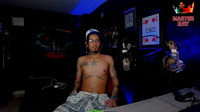 XXXRAYGAMES stripchat live cam model
