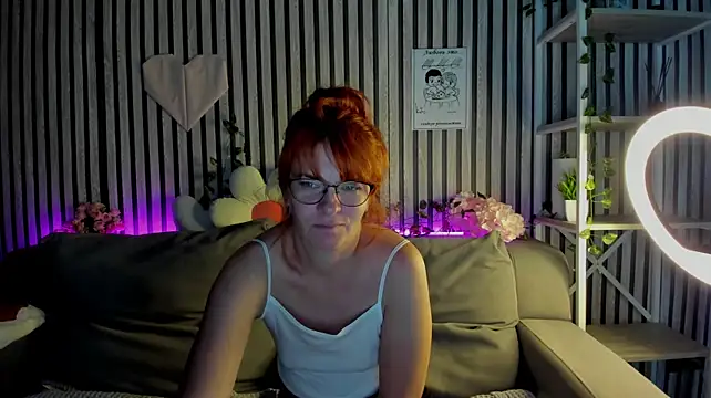 L1nda_Robinson stripchat live cam model