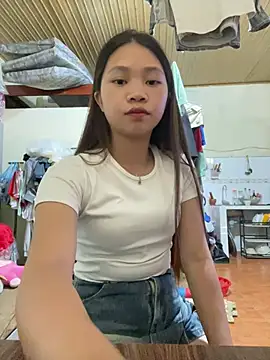 Mayy1 stripchat live cam model