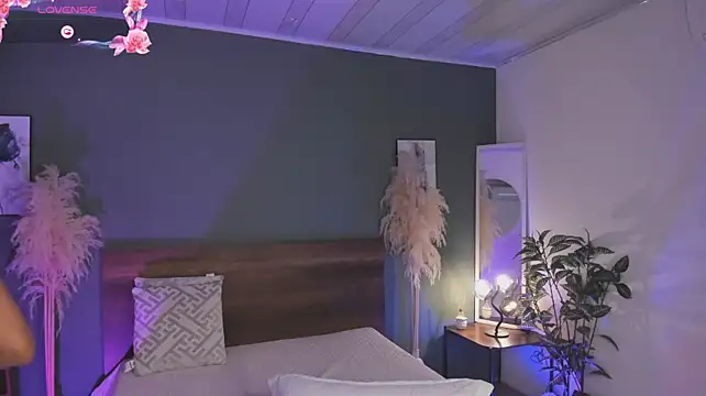 Lynncute stripchat live cam model