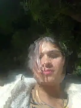 Mara-Bella stripchat live cam model