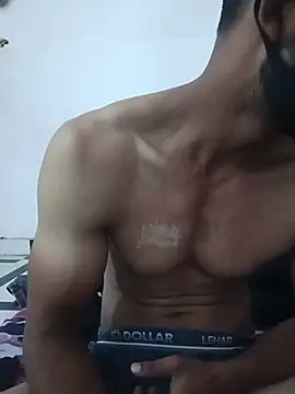 Naughty-Romeo stripchat live cam model