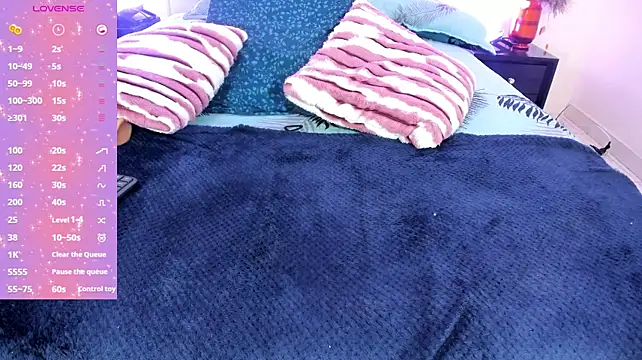 scarlet_snout stripchat live cam model