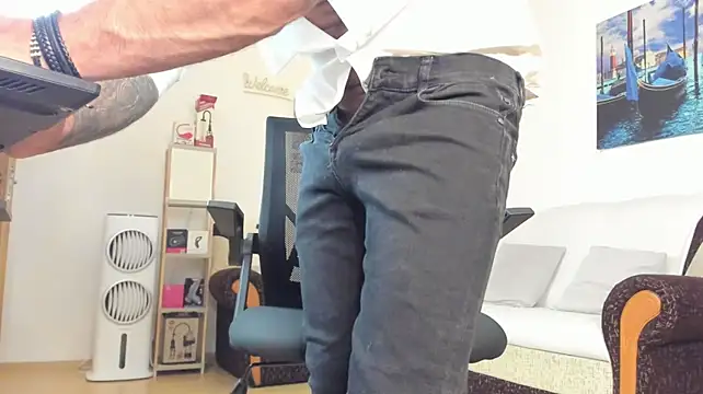 marioslim stripchat live cam model