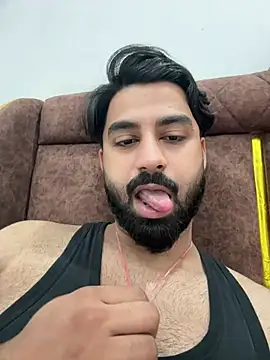 Royalboy_03 stripchat live cam model