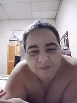 Golositadeamor stripchat live cam model