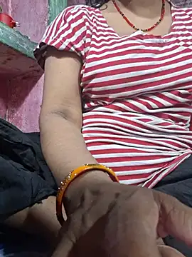 SONIYABHABHI90 stripchat live cam model