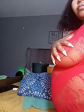 RealMsPEARLsEXY69 stripchat live cam model