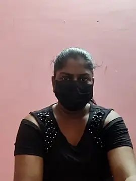 Rosey-Tamill stripchat live cam model