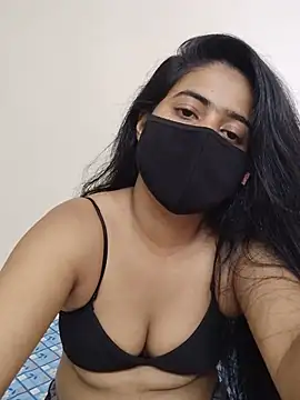 Rubii_sharma stripchat live cam model