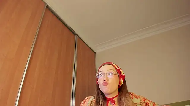 just_fucked777 stripchat live cam model