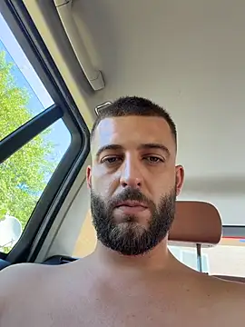 Pablo_Hornyguy95 stripchat live cam model