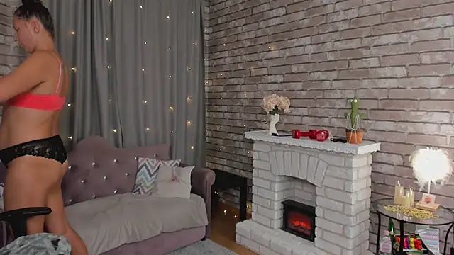 SarahCoksss stripchat live cam model