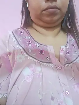 Ravina_patil1 stripchat live cam model