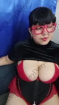 CherryDerry stripchat live cam model
