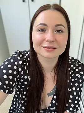 dreams4u stripchat live cam model