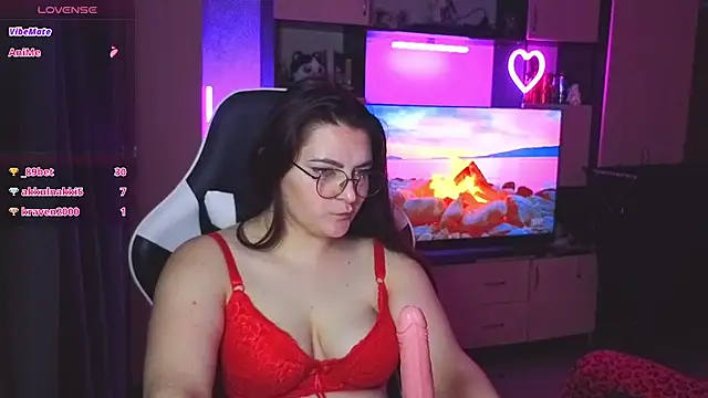 KatieMuse stripchat live cam model