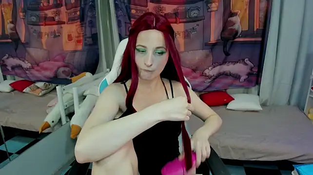KiraDuvall stripchat live cam model