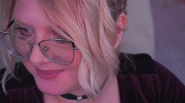 CoolTatis stripchat live cam model