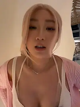 winter11 stripchat live cam model