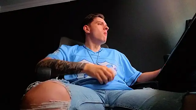 FelixStarkk stripchat live cam model