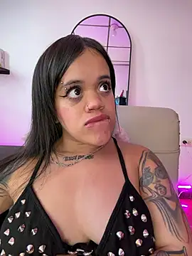 SussyRoxy_ stripchat live cam model