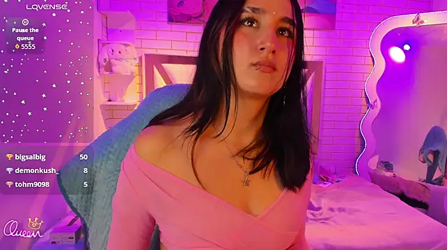 Lua_bloom_ stripchat live cam model