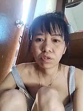 Little_suzy5 stripchat live cam model