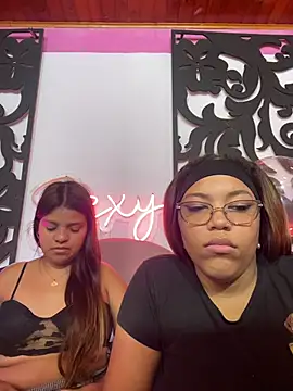 horny_babyss stripchat live cam model