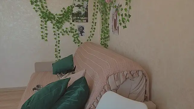 orangeme stripchat live cam model