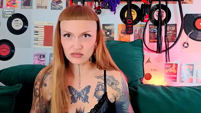 umytoy stripchat live cam model