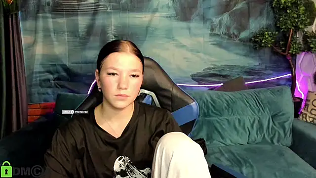 StarlightWish stripchat live cam model