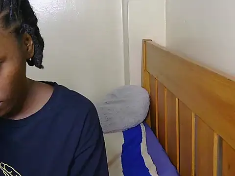Leigh254 stripchat live cam model