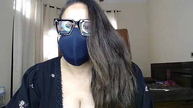 SEXY-Sardarni stripchat live cam model